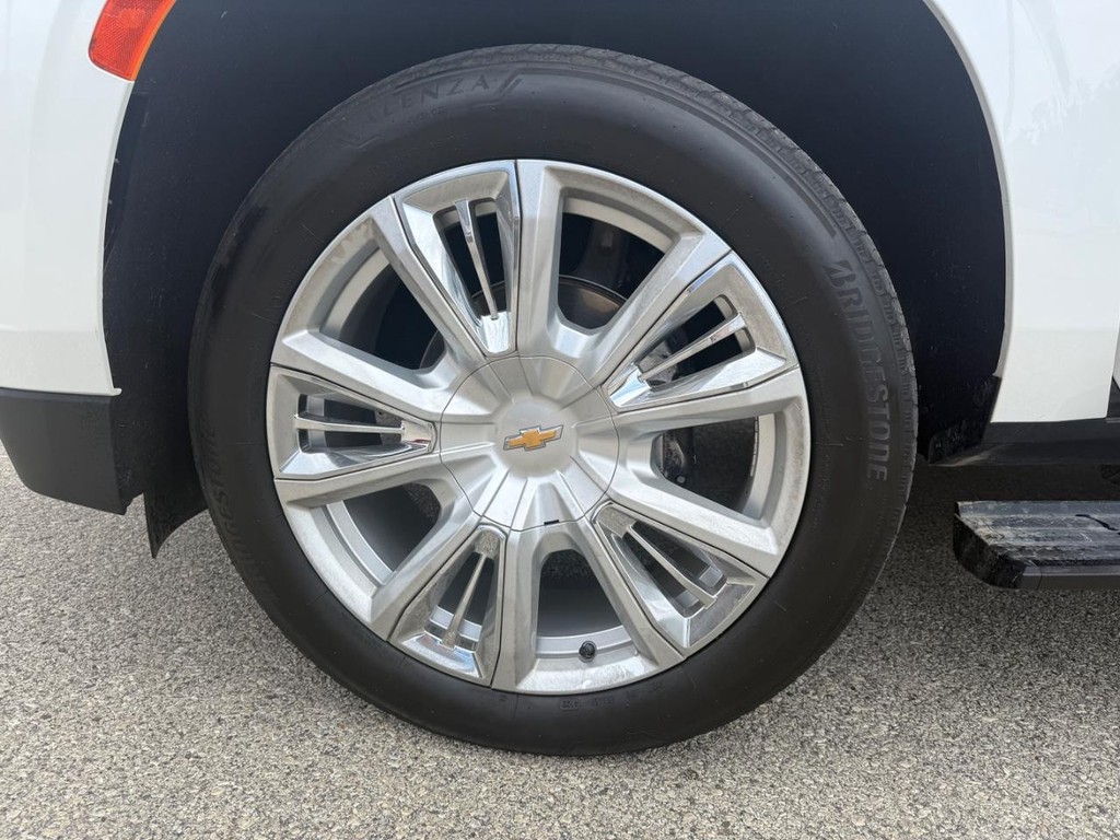 Chevrolet Tahoe Vehicle Full-screen Gallery Image 11