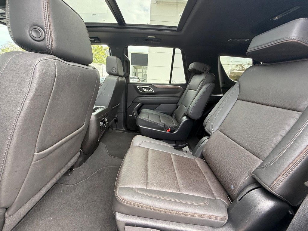 Chevrolet Tahoe Vehicle Full-screen Gallery Image 14