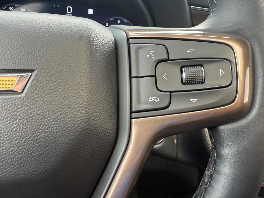 Chevrolet Tahoe Vehicle Full-screen Gallery Image 23