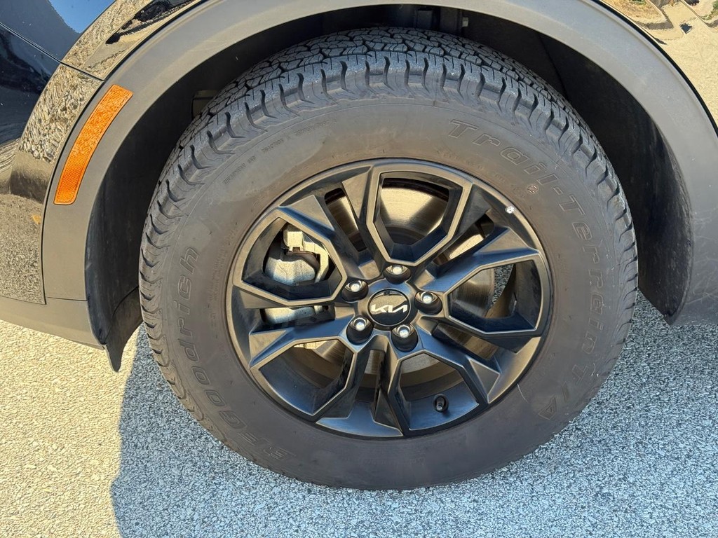 Kia Sportage Vehicle Full-screen Gallery Image 07