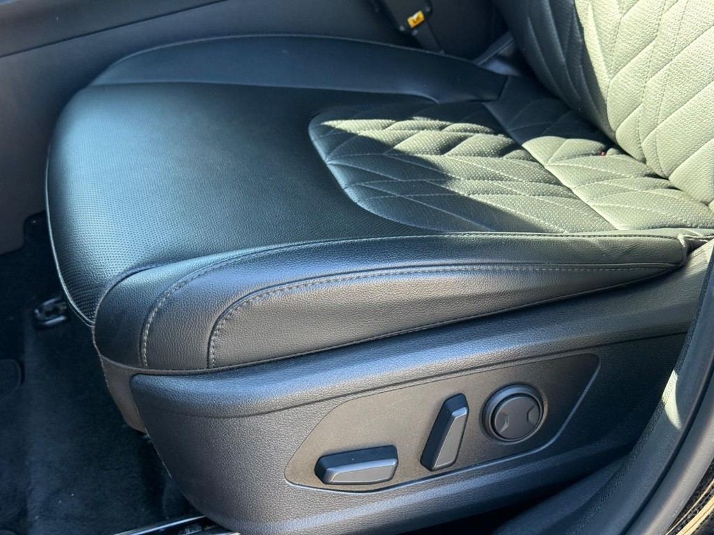 Kia Sportage Vehicle Full-screen Gallery Image 27