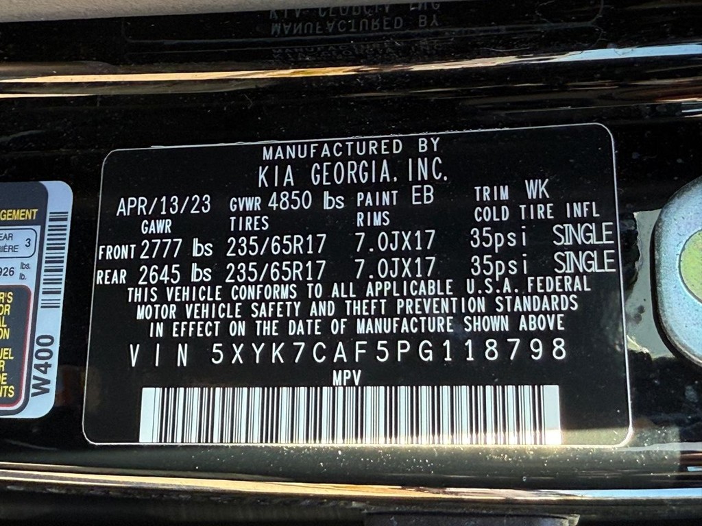 Kia Sportage Vehicle Full-screen Gallery Image 28