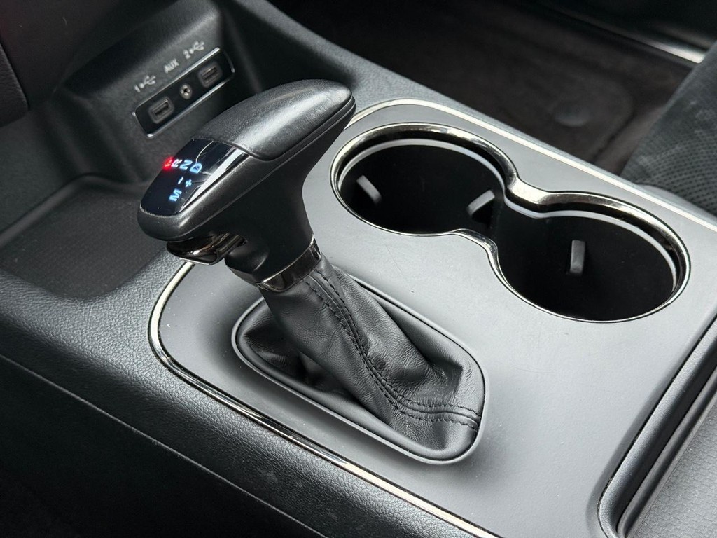 Dodge Durango Vehicle Full-screen Gallery Image 22