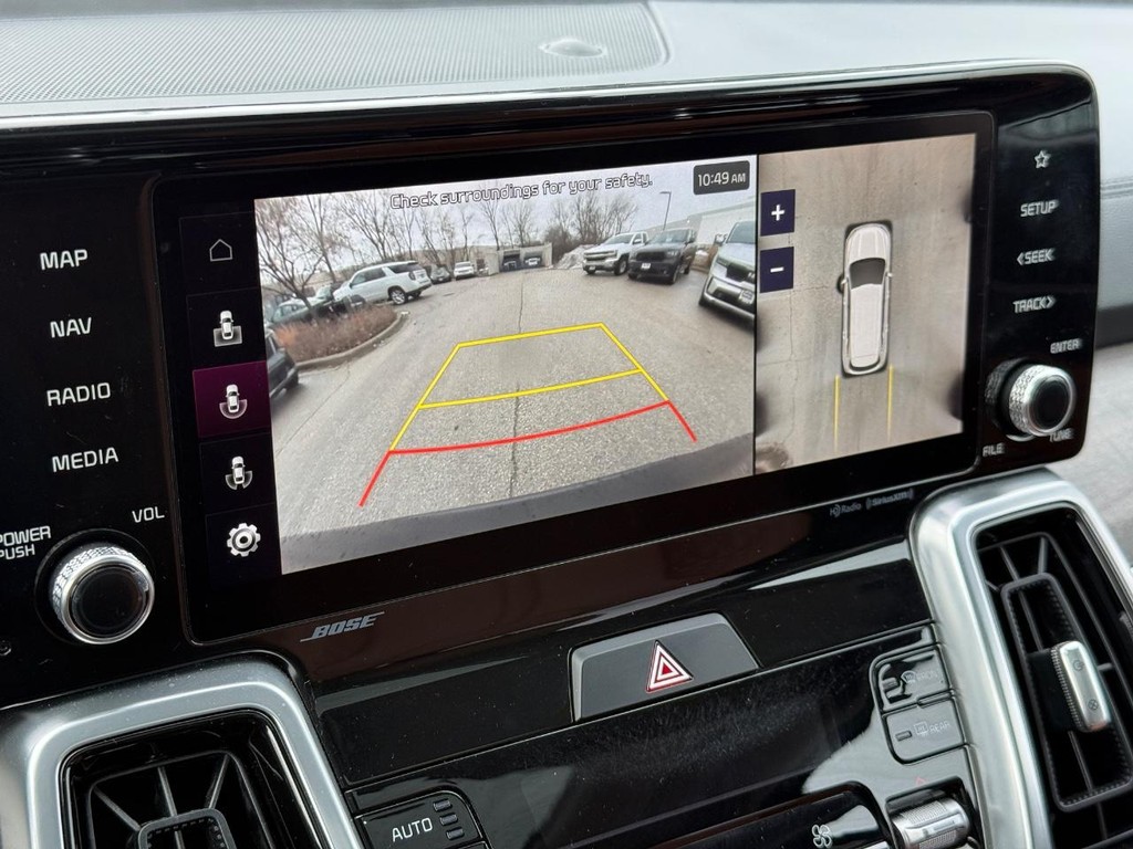 Kia Sorento Vehicle Full-screen Gallery Image 20