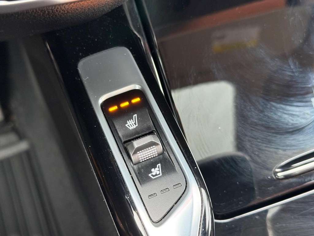 Kia Sorento Vehicle Full-screen Gallery Image 21