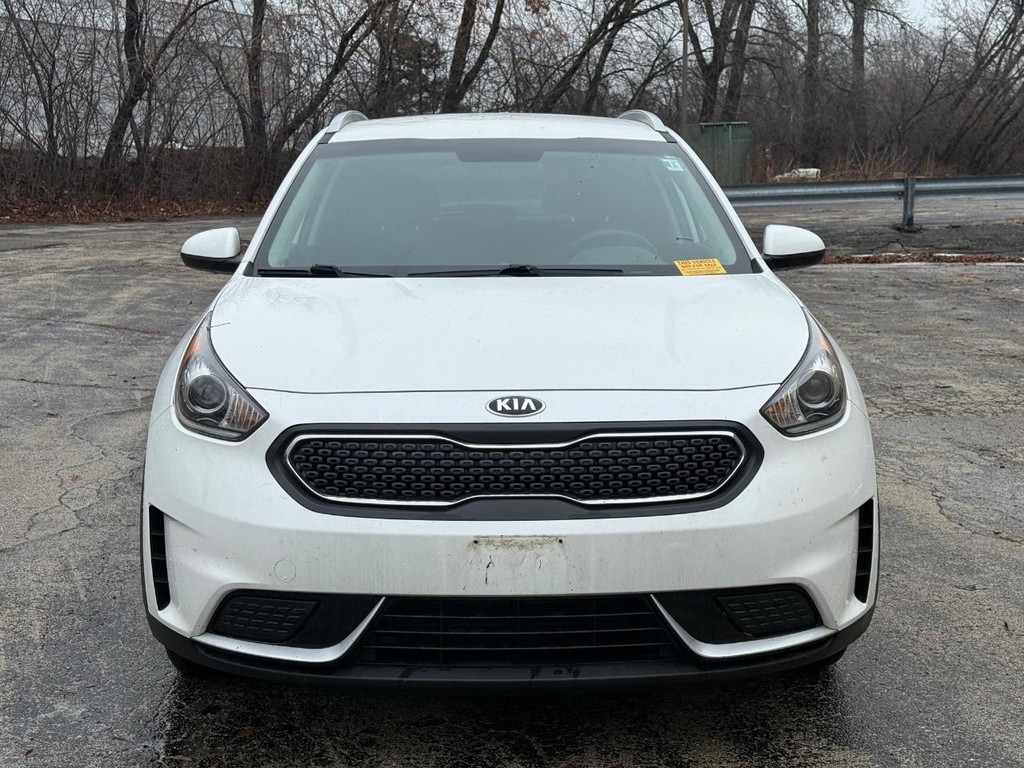 Kia Niro Vehicle Full-screen Gallery Image 08