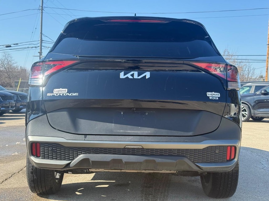 Kia Sportage Vehicle Full-screen Gallery Image 04