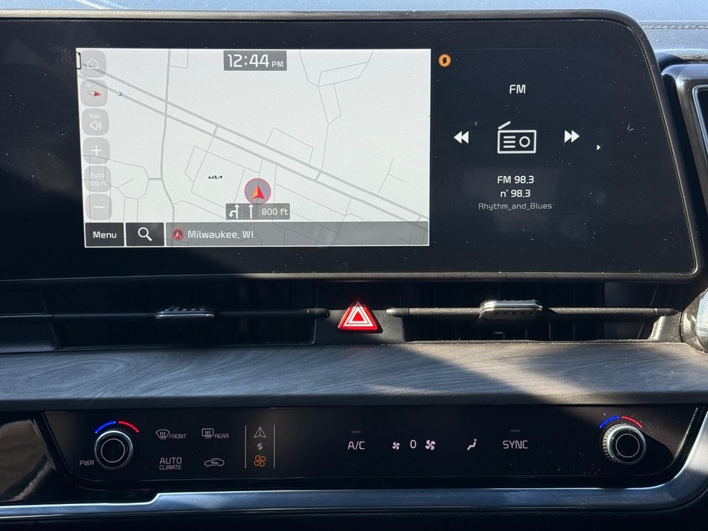 Kia Sportage Vehicle Full-screen Gallery Image 16