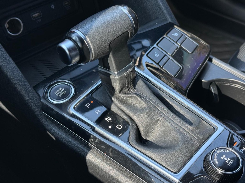 Kia Sportage Vehicle Full-screen Gallery Image 18