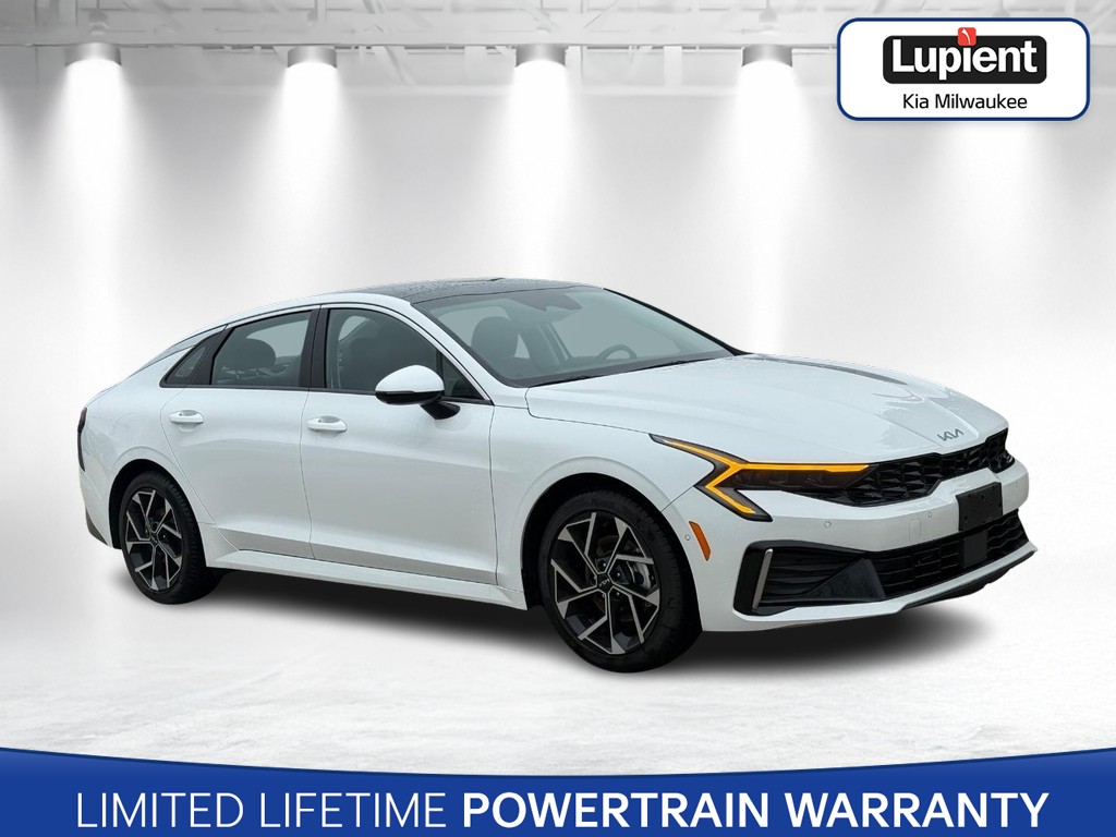 Kia K5 Vehicle Full-screen Gallery Image 01