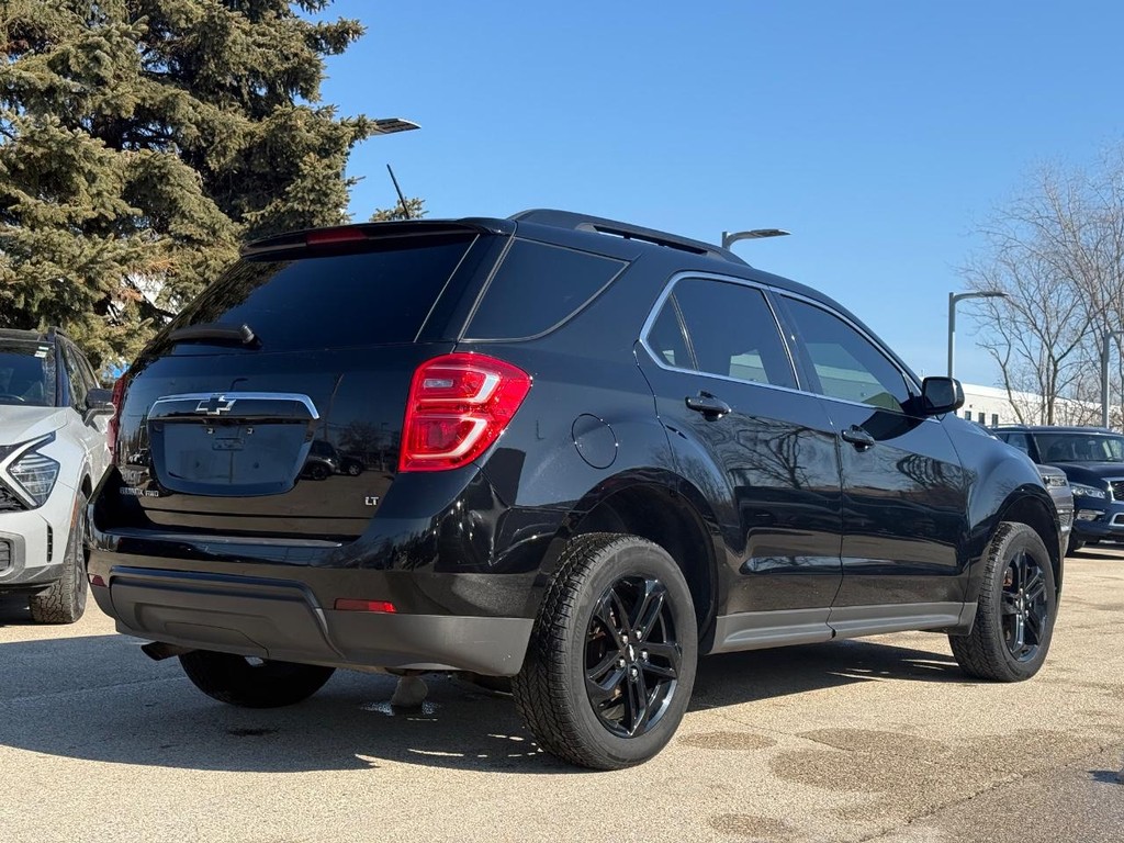 Chevrolet Equinox Vehicle Full-screen Gallery Image 03