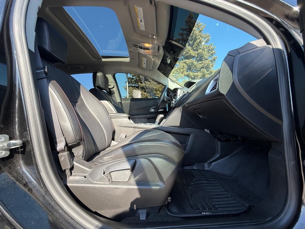 Chevrolet Equinox Vehicle Full-screen Gallery Image 10