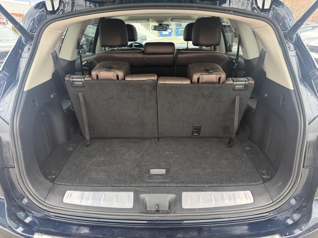 INFINITI QX60 Vehicle Full-screen Gallery Image 05