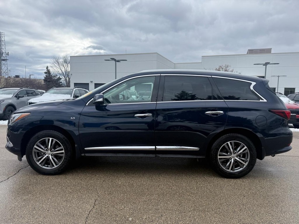 INFINITI QX60 Vehicle Full-screen Gallery Image 07