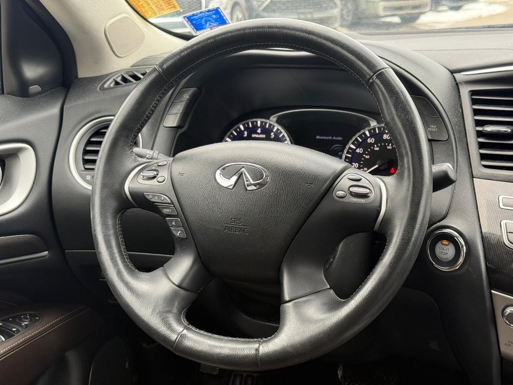 INFINITI QX60 Vehicle Full-screen Gallery Image 16