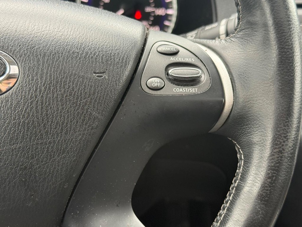 INFINITI QX60 Vehicle Full-screen Gallery Image 18