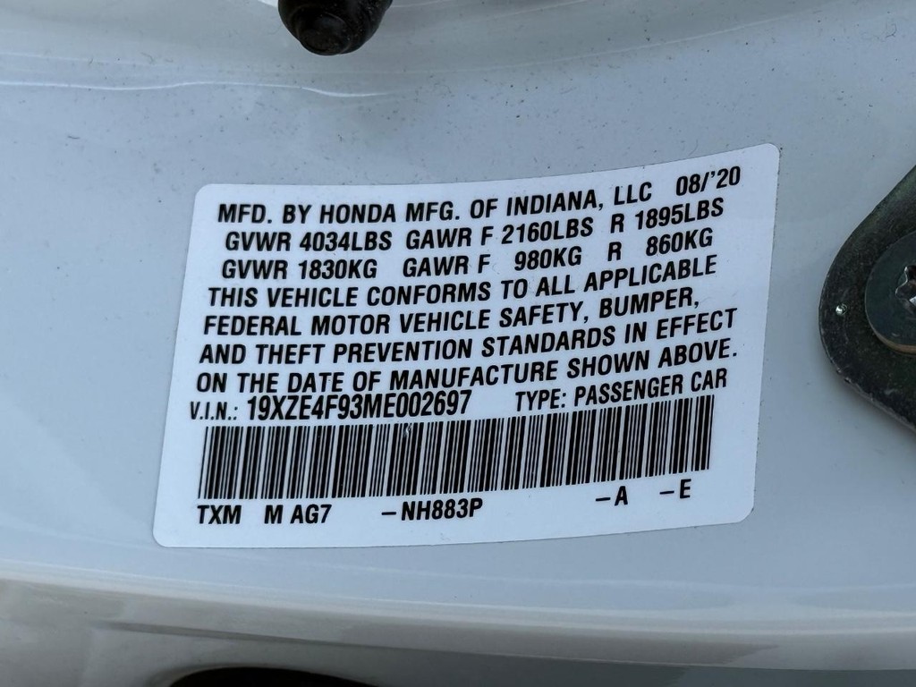 Honda Insight Vehicle Full-screen Gallery Image 26