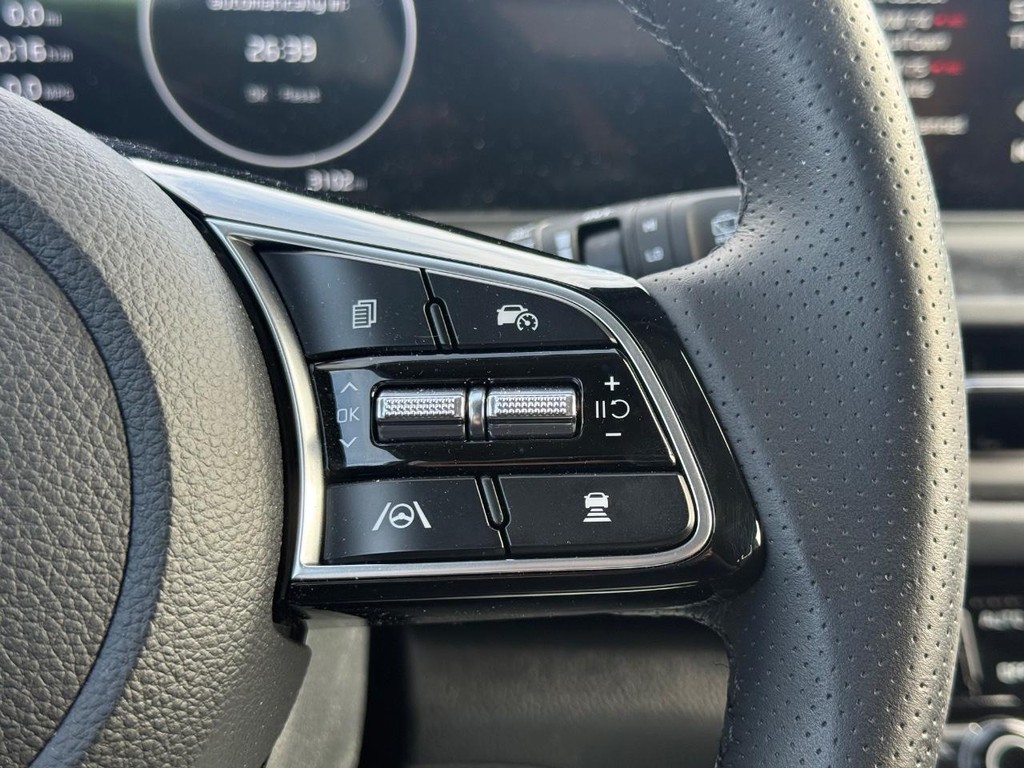 Kia Seltos Vehicle Full-screen Gallery Image 15