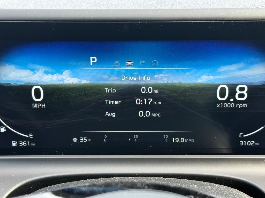 Kia Seltos Vehicle Full-screen Gallery Image 20