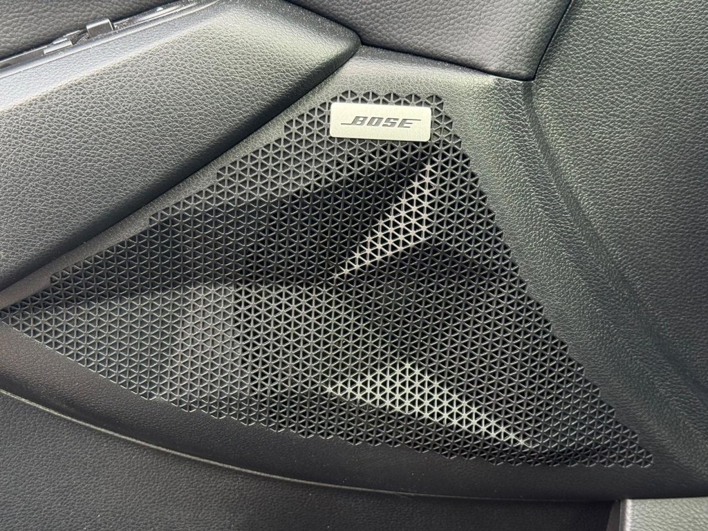 Kia Seltos Vehicle Full-screen Gallery Image 22