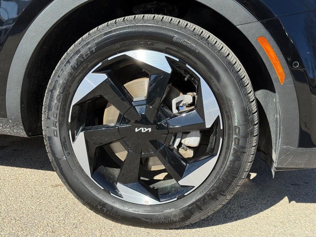 Kia Sorento Hybrid Vehicle Full-screen Gallery Image 09