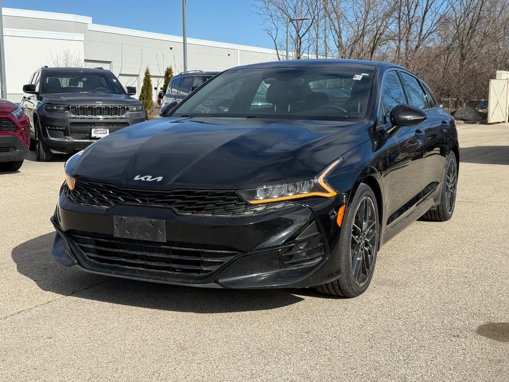 Kia K5 Vehicle Full-screen Gallery Image 07