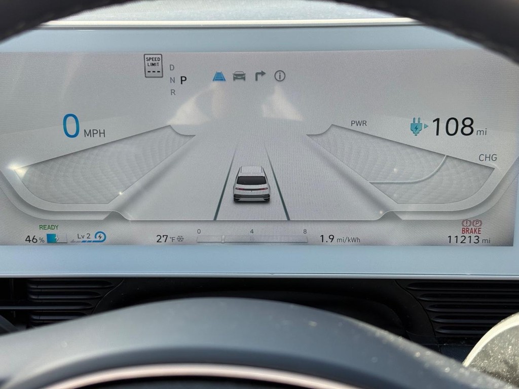 Hyundai IONIQ 5 Vehicle Full-screen Gallery Image 21