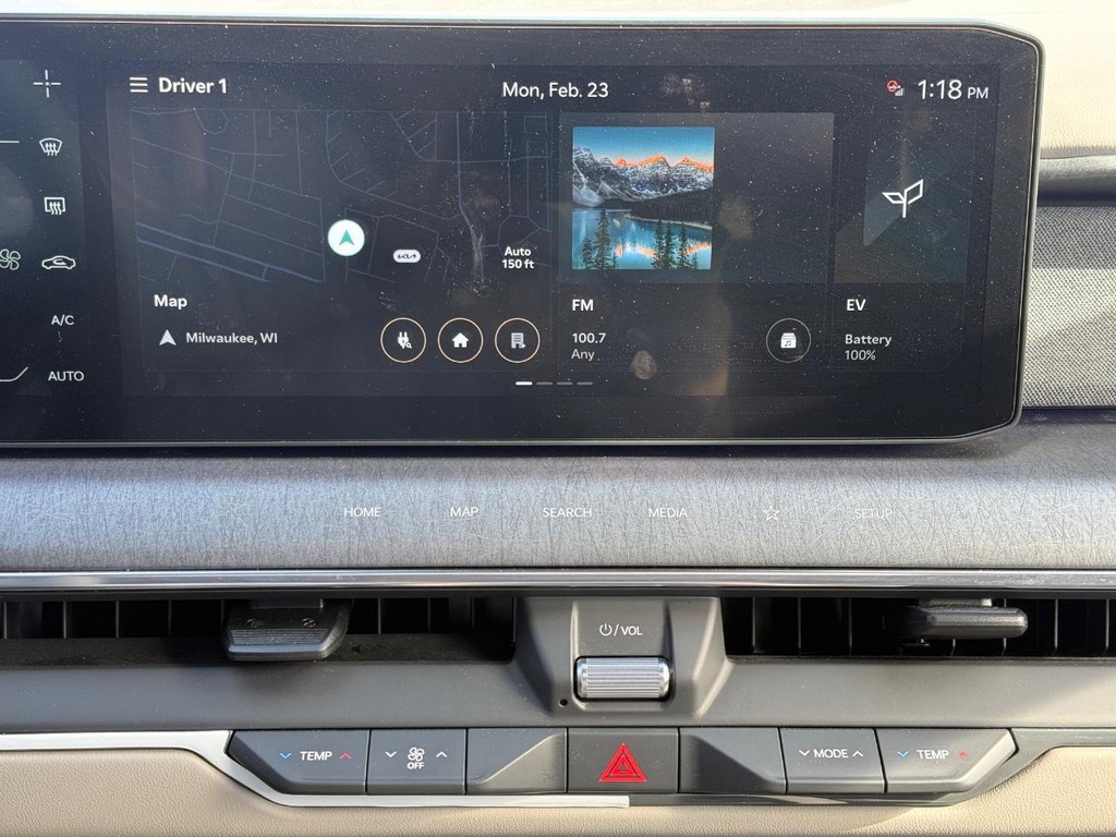 Kia EV9 Vehicle Full-screen Gallery Image 19