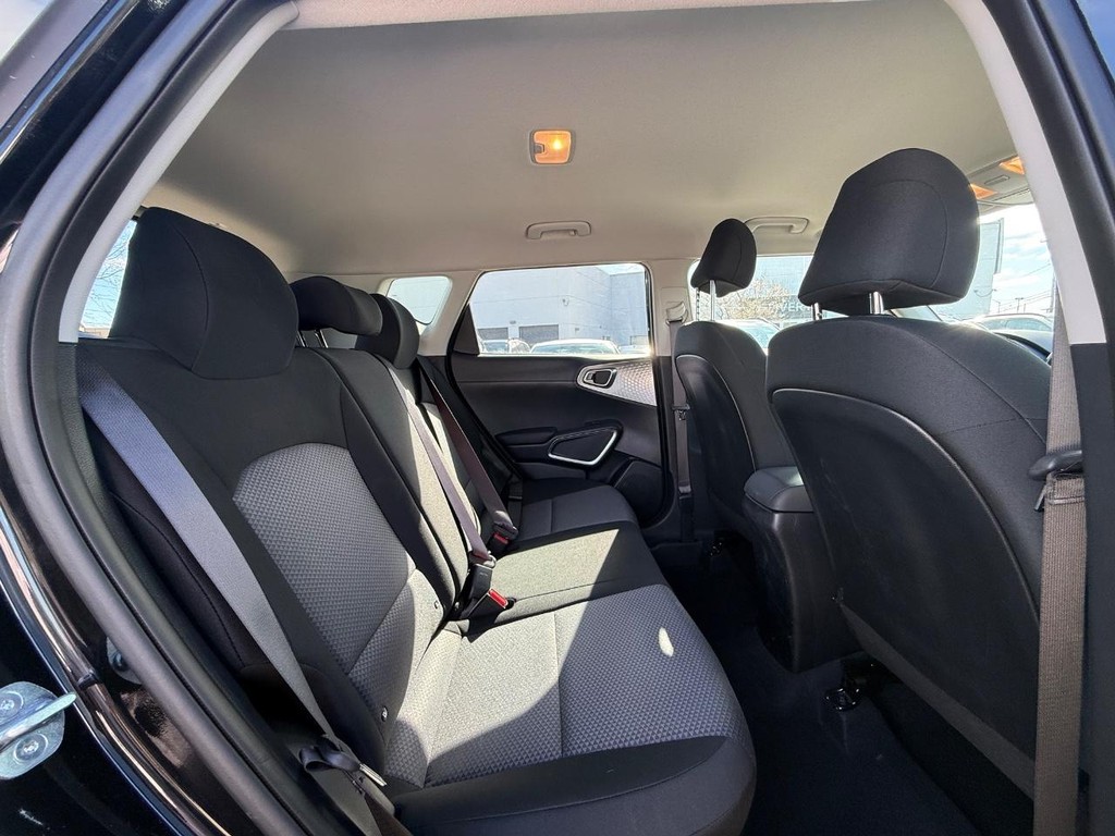 Kia Soul Vehicle Full-screen Gallery Image 11