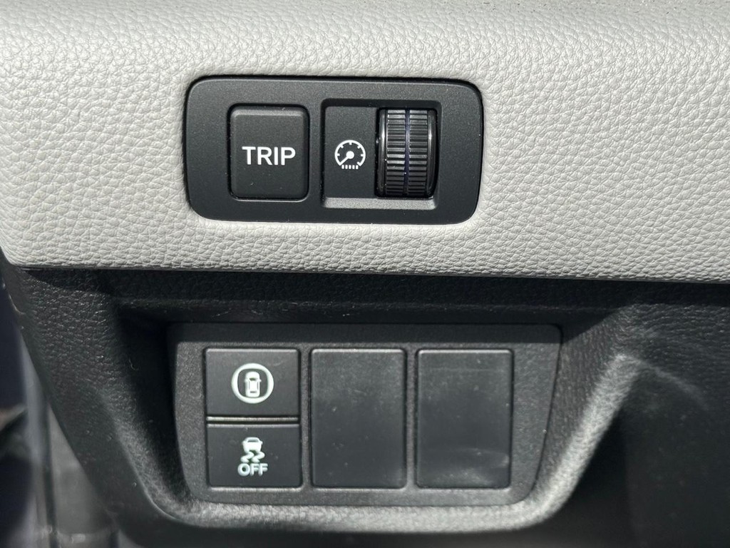 Honda Accord Sedan Vehicle Full-screen Gallery Image 21