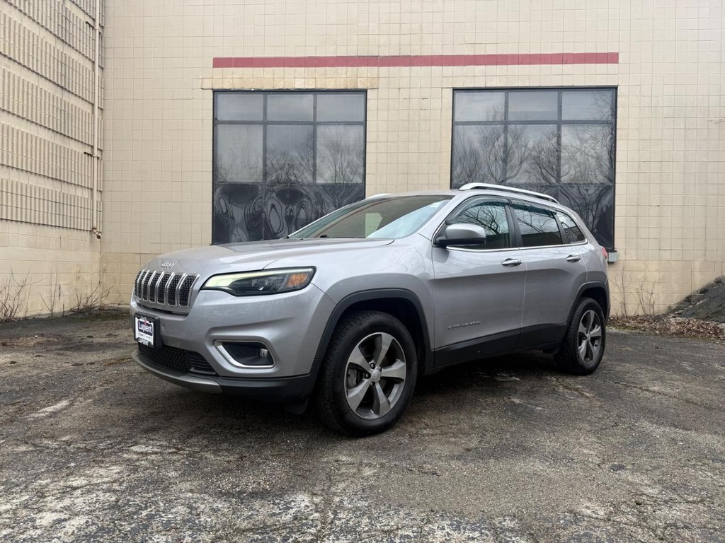Jeep Cherokee Vehicle Full-screen Gallery Image 07