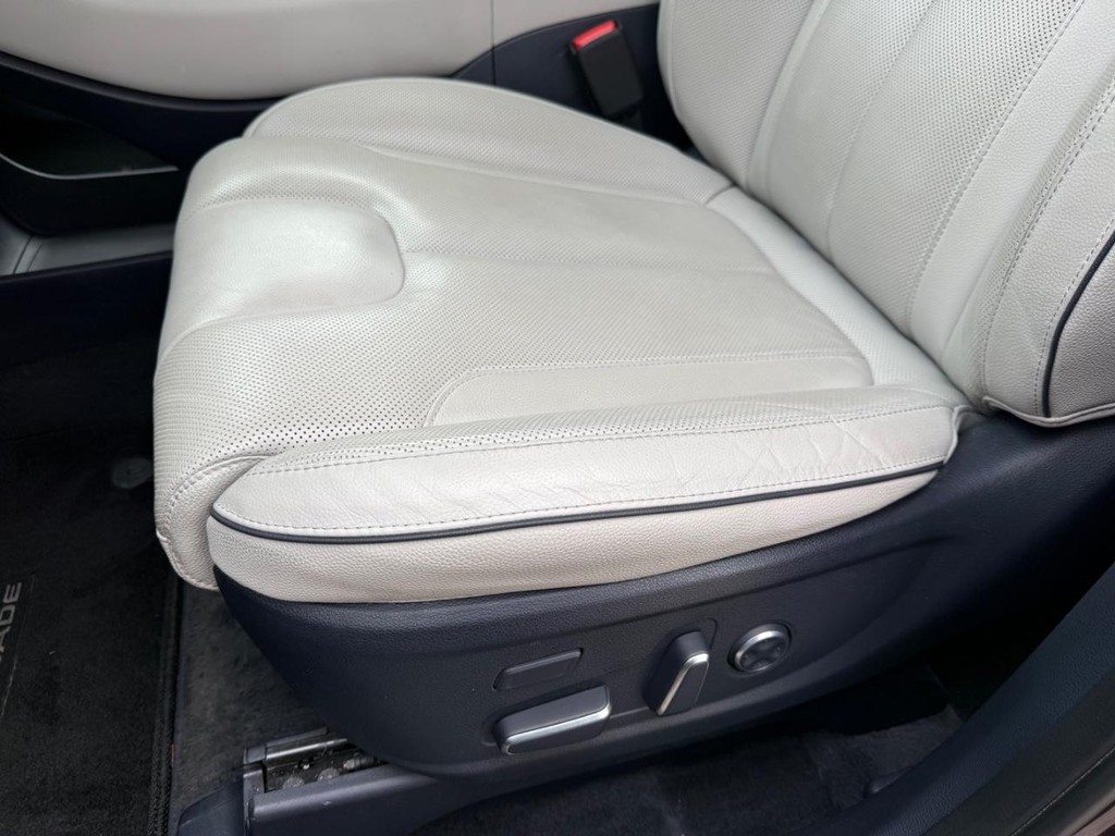 Hyundai Palisade Vehicle Full-screen Gallery Image 27