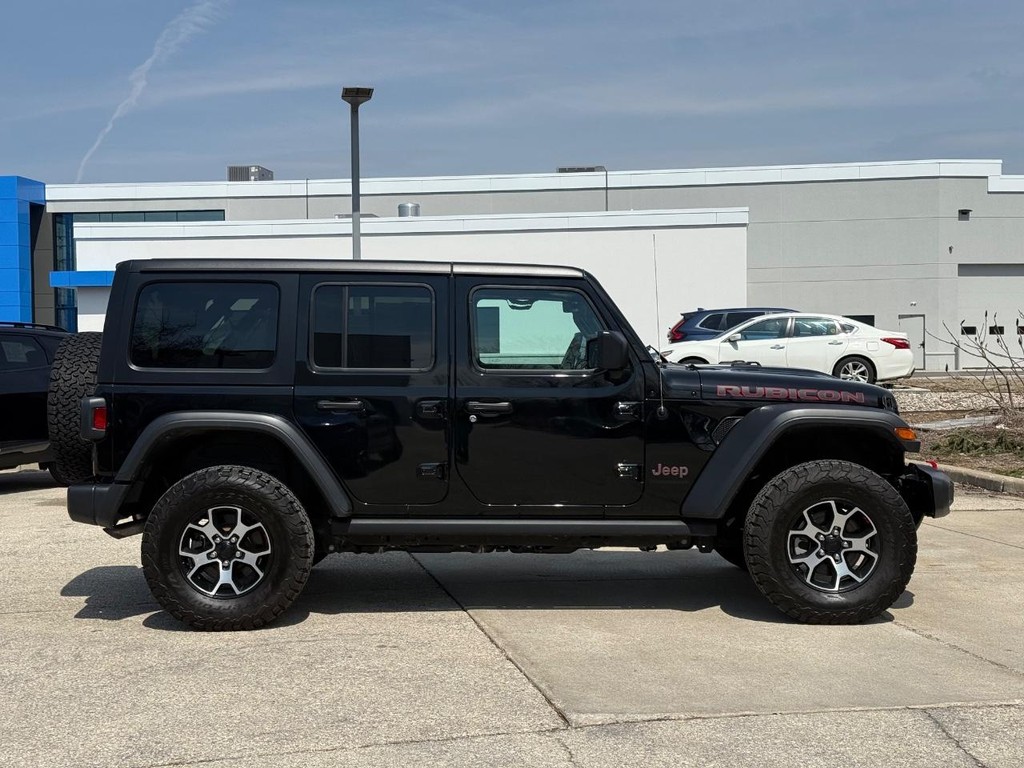 Jeep Wrangler Vehicle Full-screen Gallery Image 02