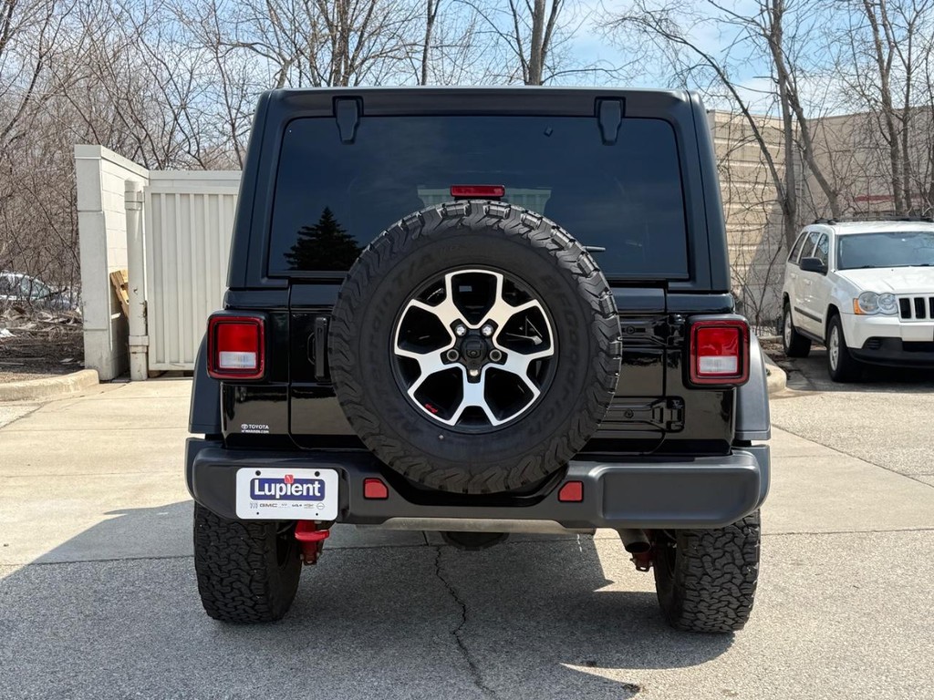 Jeep Wrangler Vehicle Full-screen Gallery Image 04