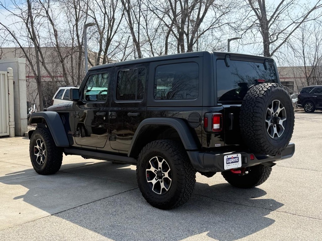 Jeep Wrangler Vehicle Full-screen Gallery Image 06