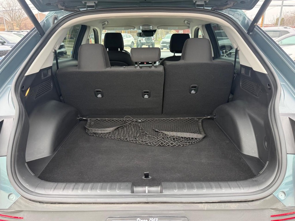 Hyundai IONIQ 5 Vehicle Full-screen Gallery Image 05