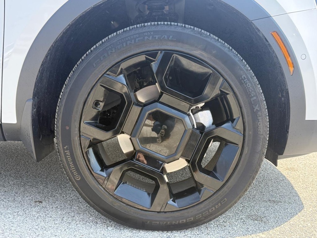 Kia Sorento Vehicle Full-screen Gallery Image 09