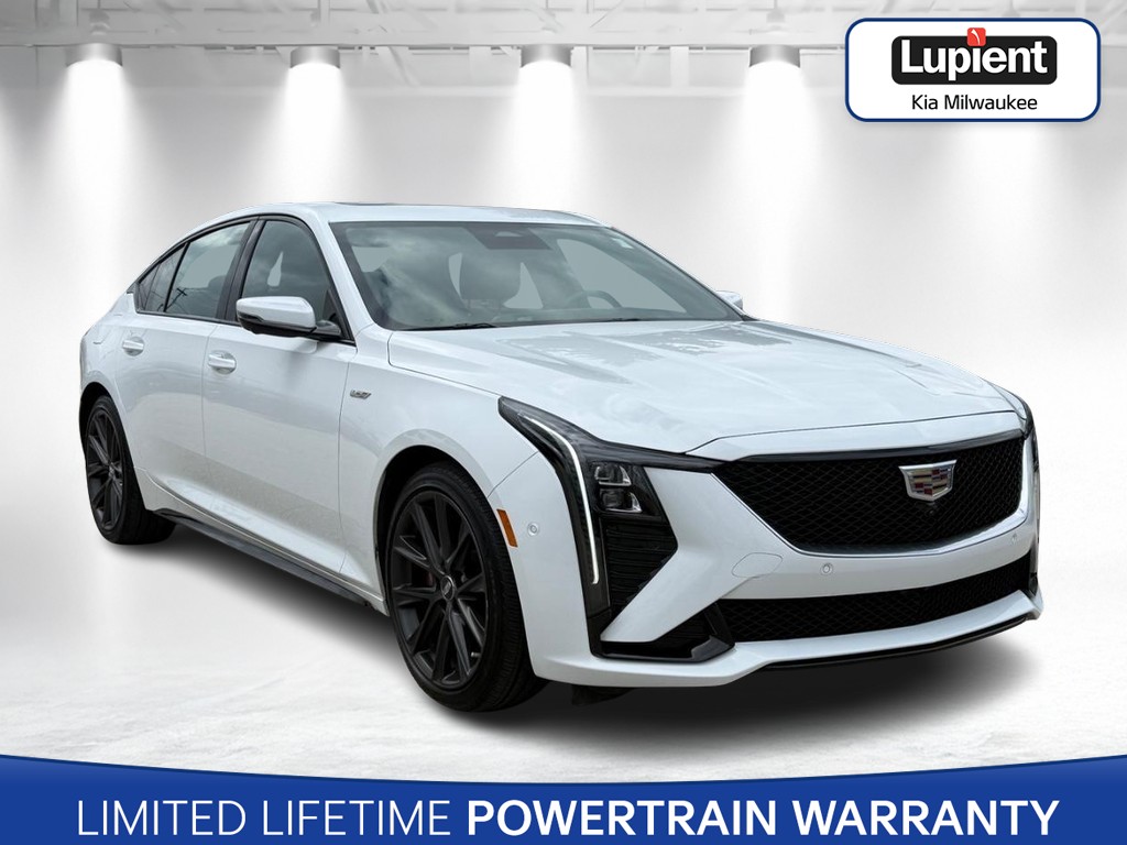 Cadillac CT5-V Vehicle Full-screen Gallery Image 01