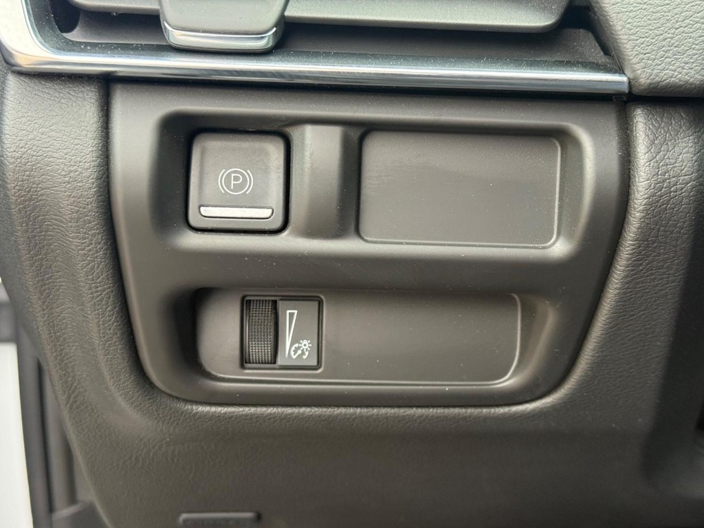 Cadillac CT5-V Vehicle Full-screen Gallery Image 23