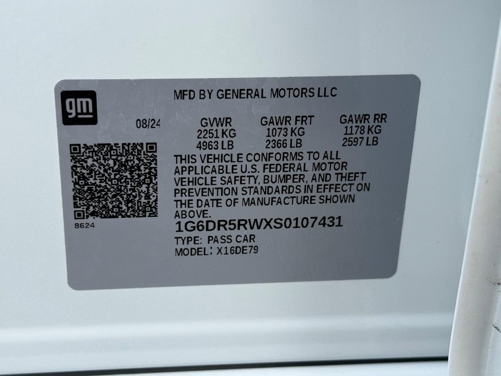 Cadillac CT5-V Vehicle Full-screen Gallery Image 26