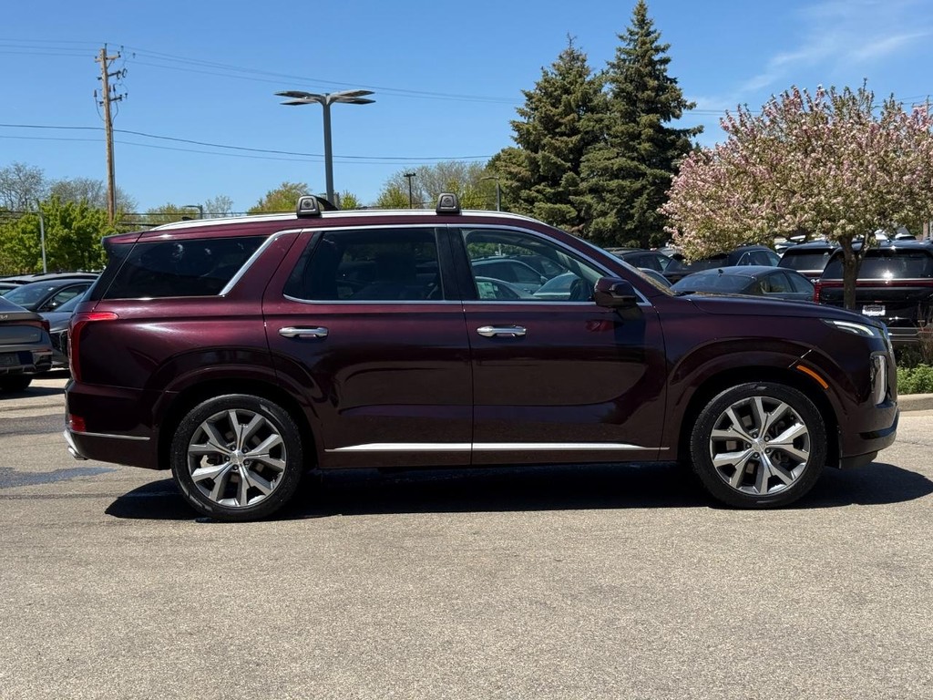 Hyundai Palisade Vehicle Full-screen Gallery Image 02