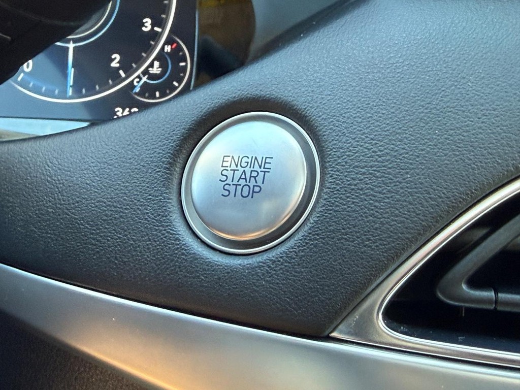 Hyundai Palisade Vehicle Full-screen Gallery Image 18