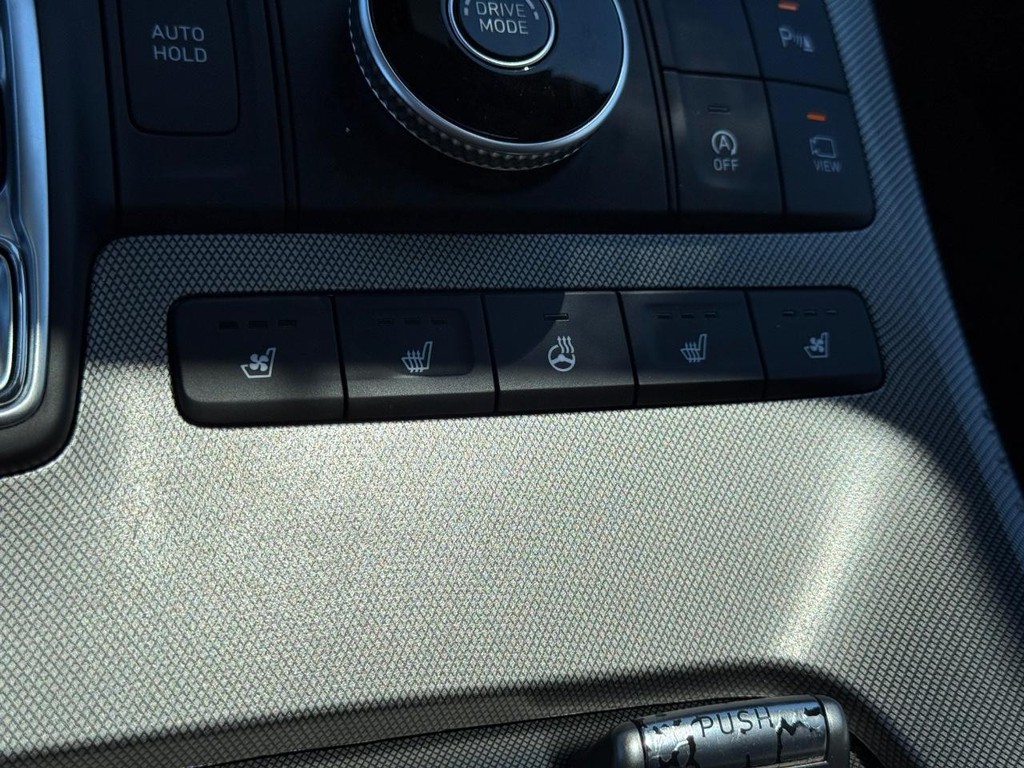 Hyundai Palisade Vehicle Full-screen Gallery Image 23