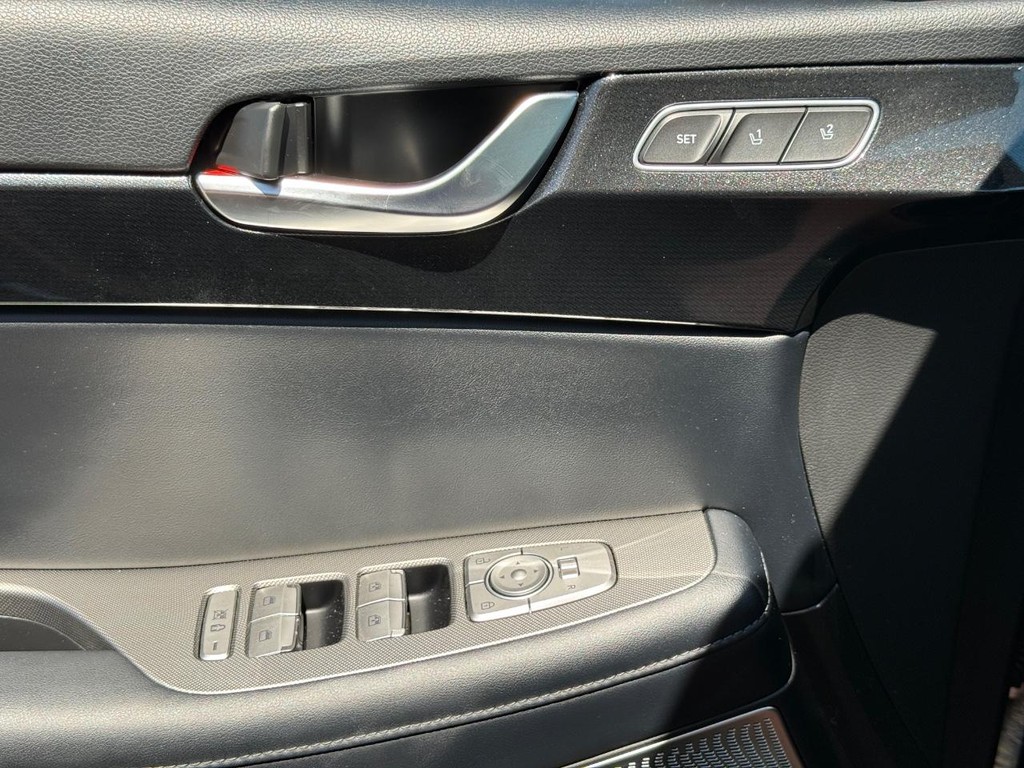 Hyundai Palisade Vehicle Full-screen Gallery Image 27