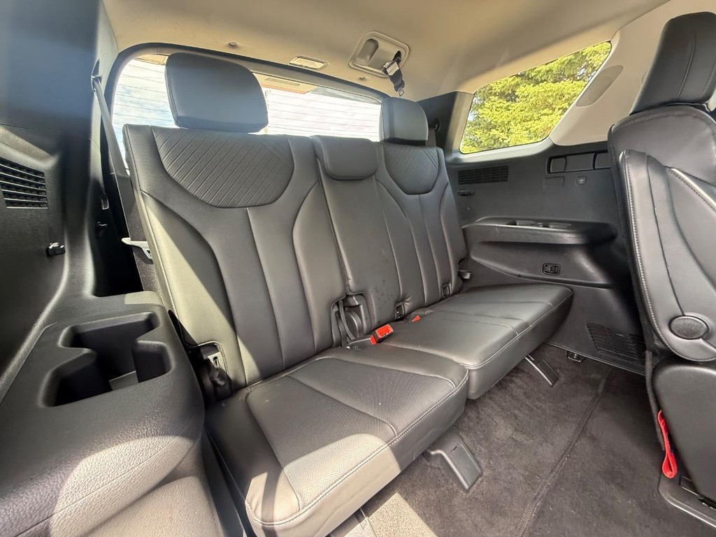 Hyundai Palisade Vehicle Full-screen Gallery Image 11