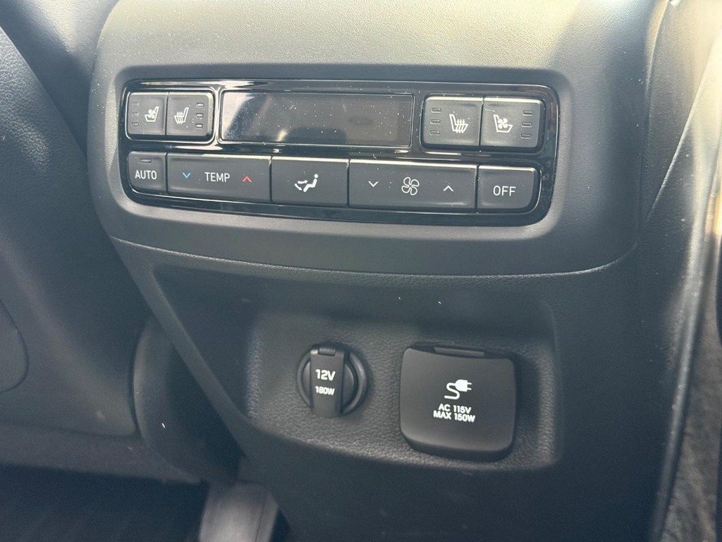 Hyundai Palisade Vehicle Full-screen Gallery Image 13