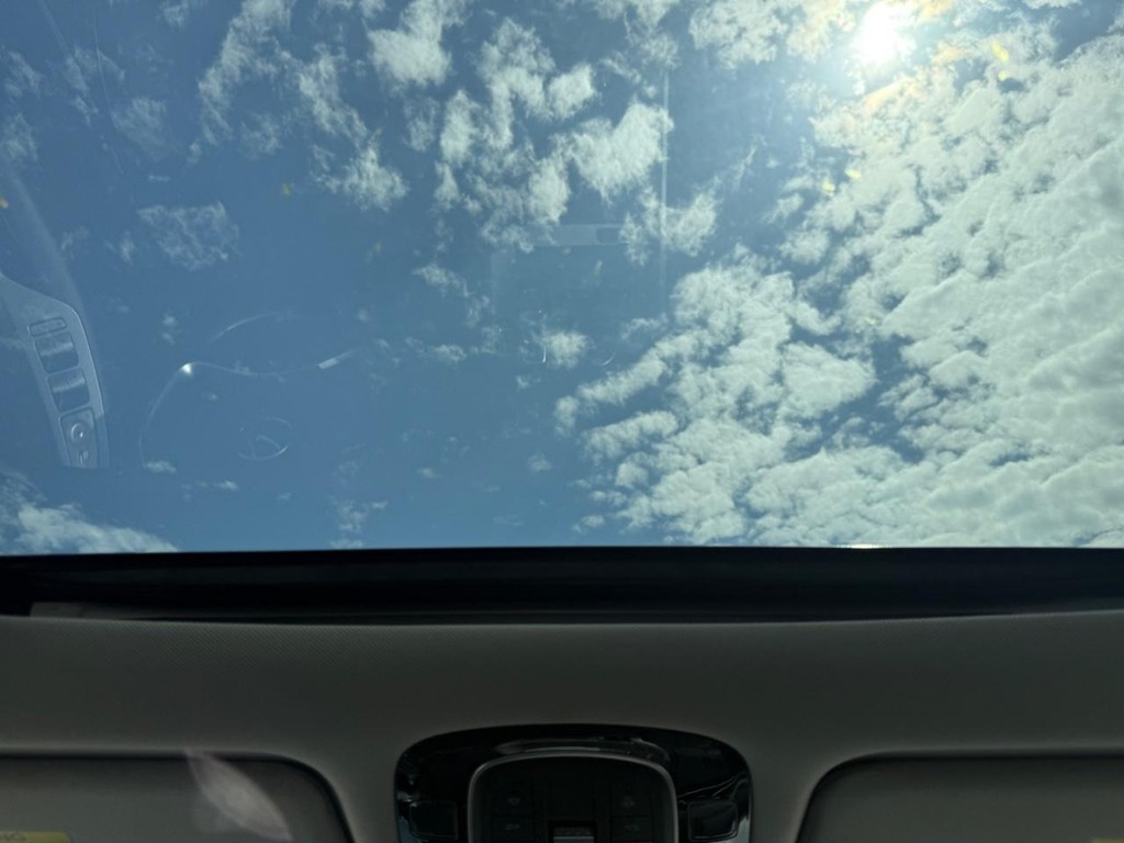 Hyundai Palisade Vehicle Full-screen Gallery Image 14