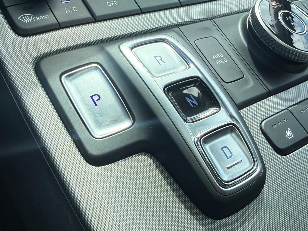 Hyundai Palisade Vehicle Full-screen Gallery Image 22