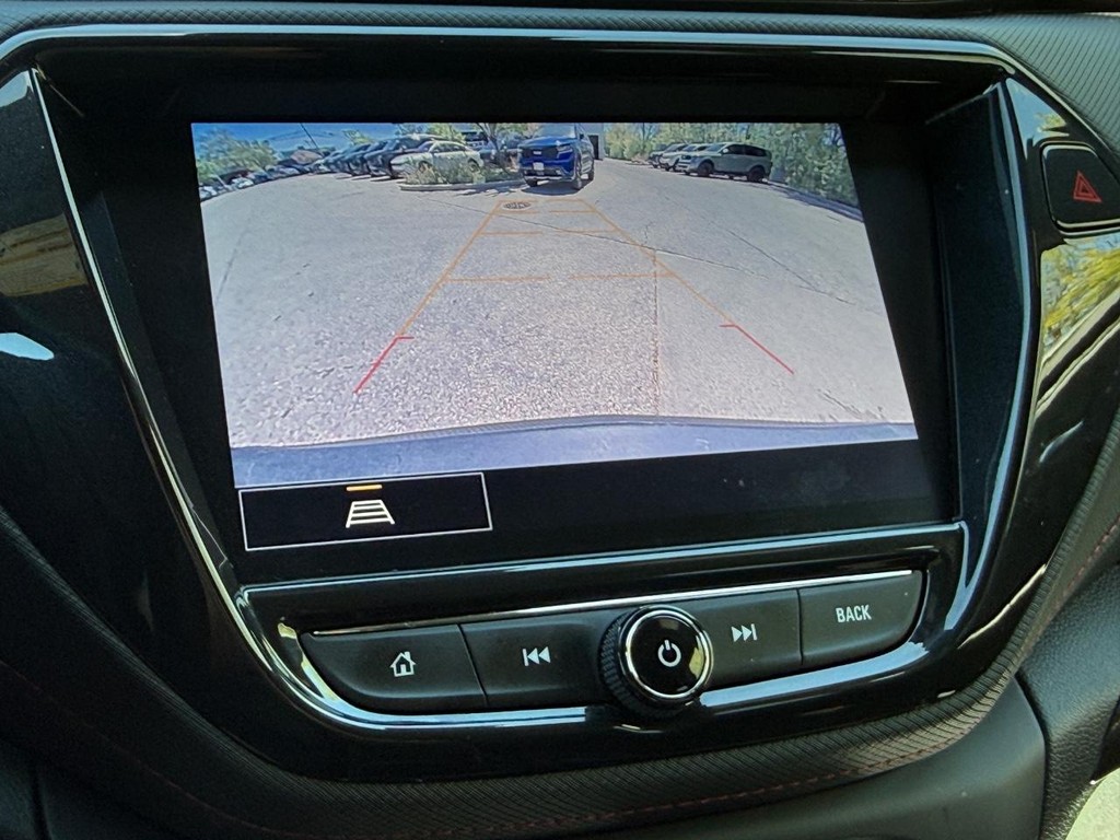 Chevrolet TrailBlazer Vehicle Full-screen Gallery Image 18