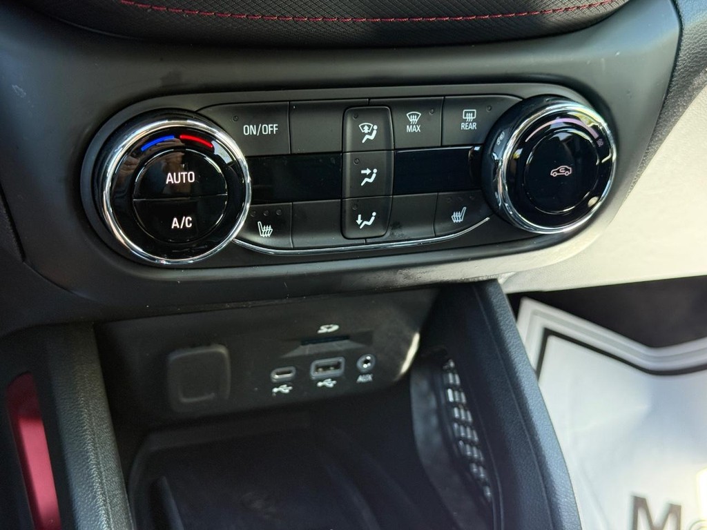 Chevrolet TrailBlazer Vehicle Full-screen Gallery Image 19
